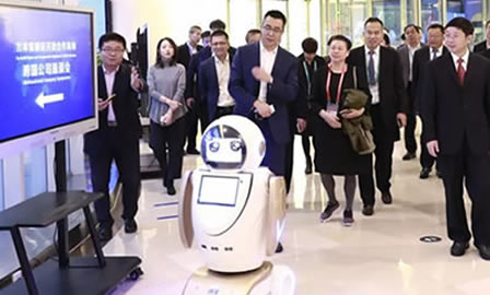 �C����ӭ�e ӭ�e�C����